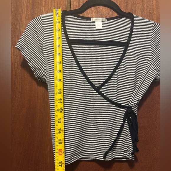 Bozzolo Black & White Striped Wrap Shirt - Picture 5 of 6